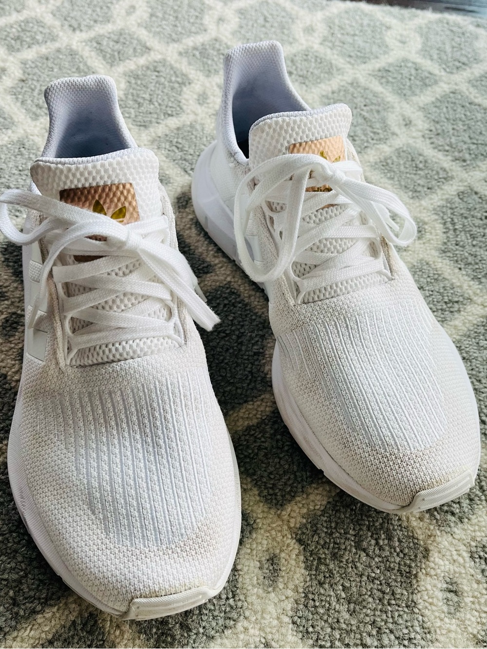 Adidas Swift Run